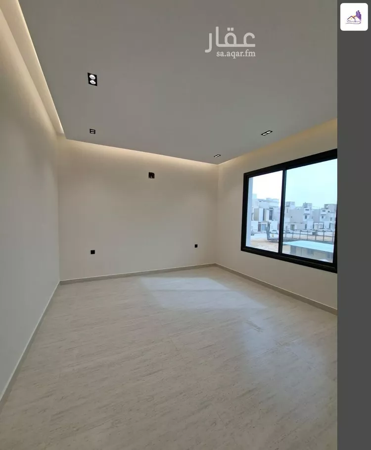 دور للبيع في شارع احمد بن عفيف, حي الجنادرية, مدينة الرياض, منطقة الرياض صورة 3