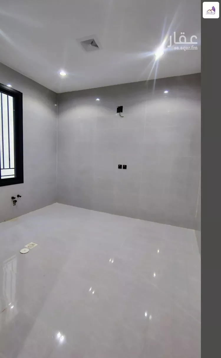 دور للبيع في شارع رقم 84, حي الندوة, مدينة الرياض, منطقة الرياض 8