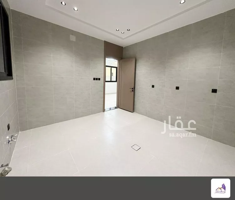 دور للبيع في شارع إسحاق السقاف, حي طويق, مدينة الرياض, منطقة الرياض 14