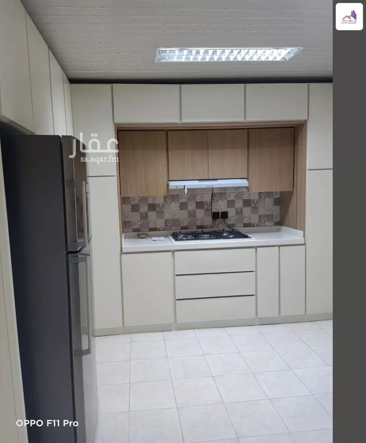 Floor for Sale in Riyadh Ar Rimal 8