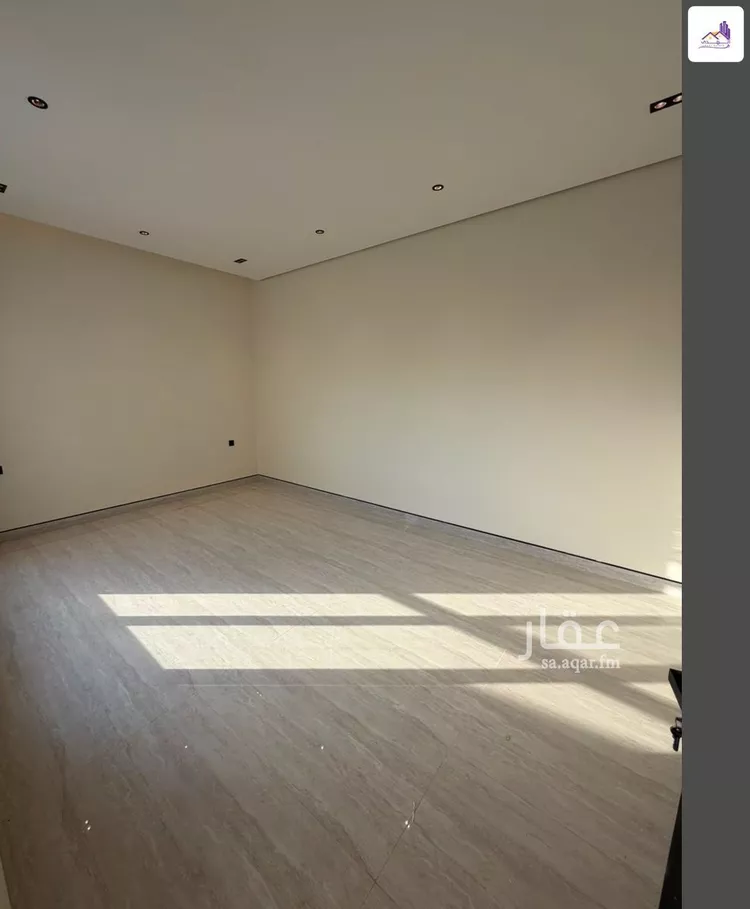 Floor for Sale in Riyadh Al Janadriyah صورة 3
