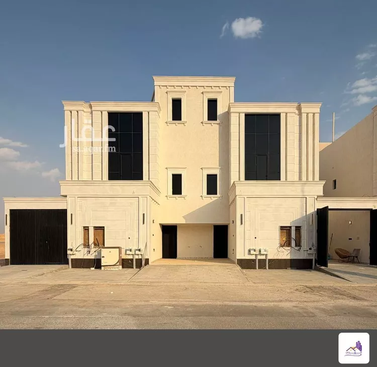 Floor for Sale in Riyadh Al Janadriyah