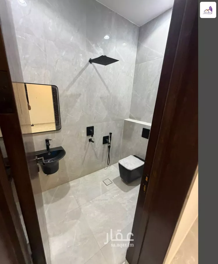 دور للبيع في شارع رقم 92, حي الجنادرية, مدينة الرياض, منطقة الرياض 11
