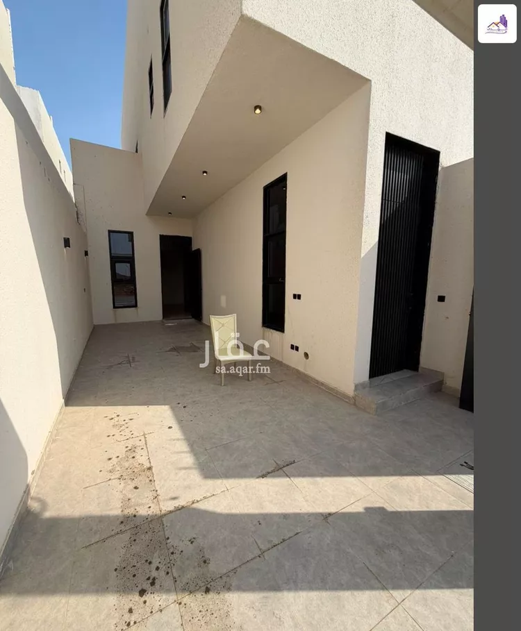 دور للبيع في شارع عبيد بن رافع, حي الرمال, مدينة الرياض, منطقة الرياض صورة 4