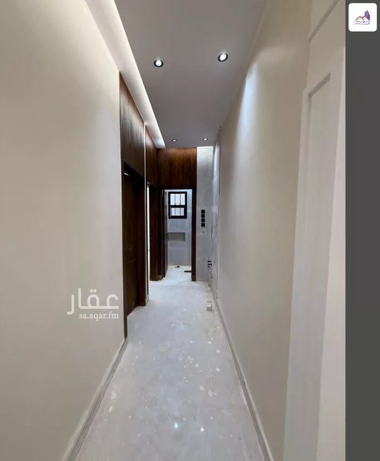 Floor for Sale in Riyadh Al Janadriyah 12