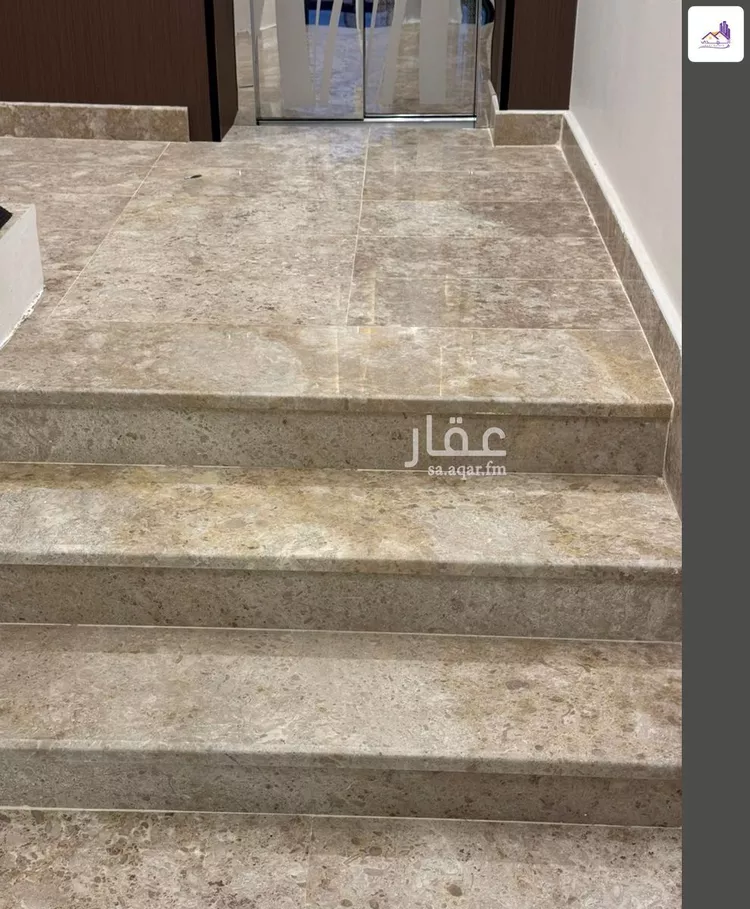 دور للبيع في شارع النرجس, حي المنهل, مدينة أبها, منطقة عسير 9