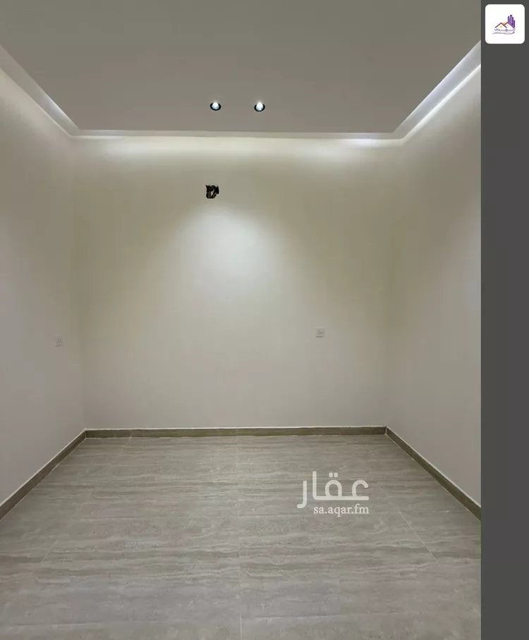 دور للبيع في شارع وادي مطعم, حي بدر, مدينة الرياض, منطقة الرياض صورة 2