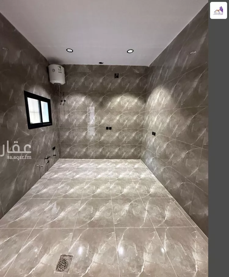 دور للبيع في شارع رقم 65, حي الندوة, مدينة الرياض, منطقة الرياض صورة 4