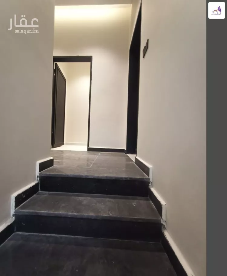 دور للبيع في شارع صفوان بن إدريس, حي الرمال, مدينة الرياض, منطقة الرياض صورة 3