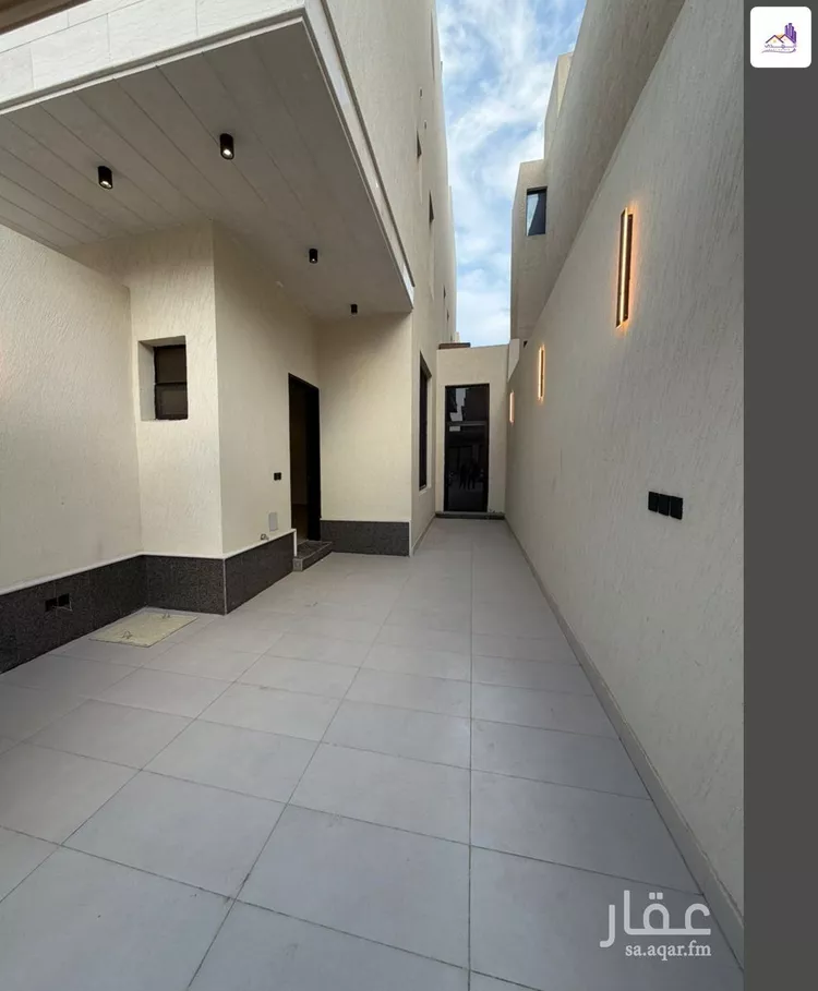 دور للبيع في شارع عبدالرحمن بن موسى, حي العوالي, مدينة الرياض, منطقة الرياض صورة 3