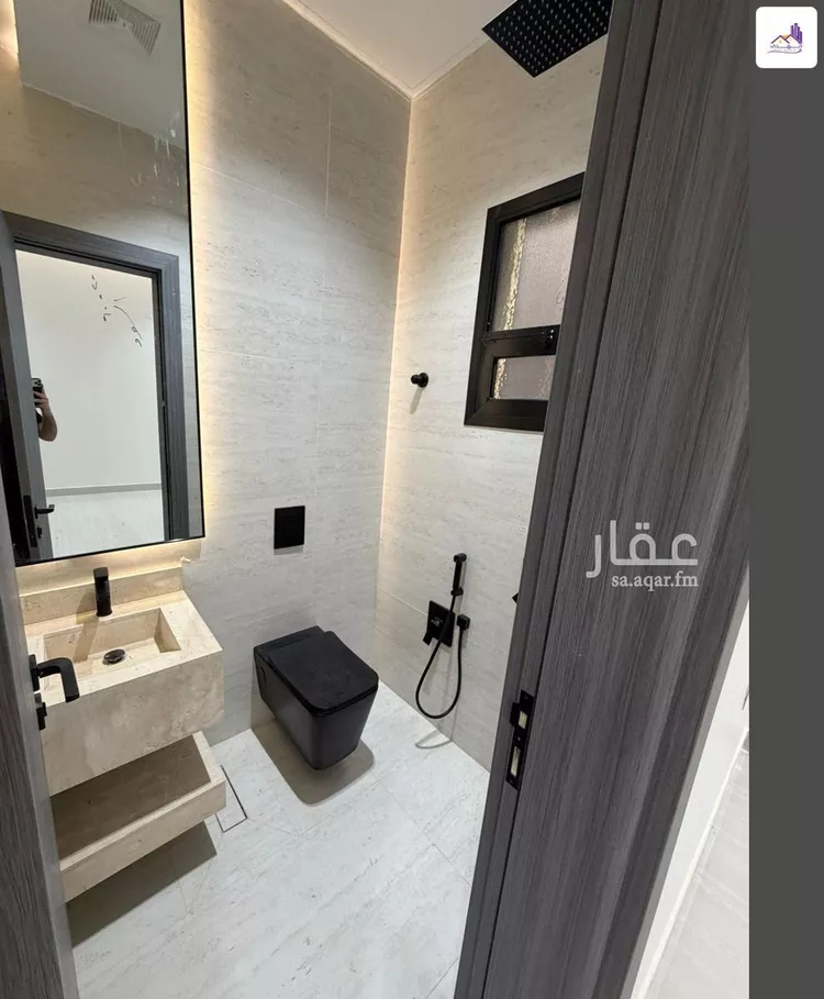 فيلا للبيع في شارع الزهور, حي النظيم, مدينة الرياض, منطقة الرياض 11