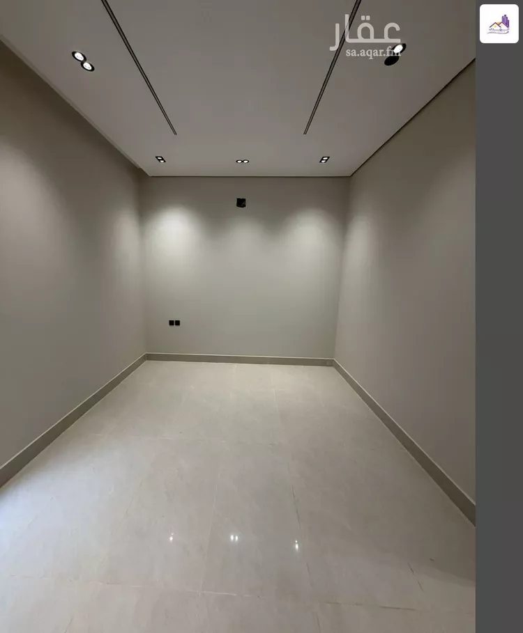Floor for Sale in Riyadh An Nadhim 8