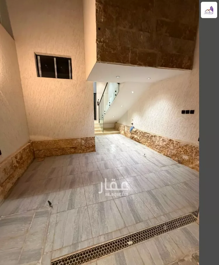 دور للبيع في شارع المجاردة, حي المعيزيلة, مدينة الرياض, منطقة الرياض 13