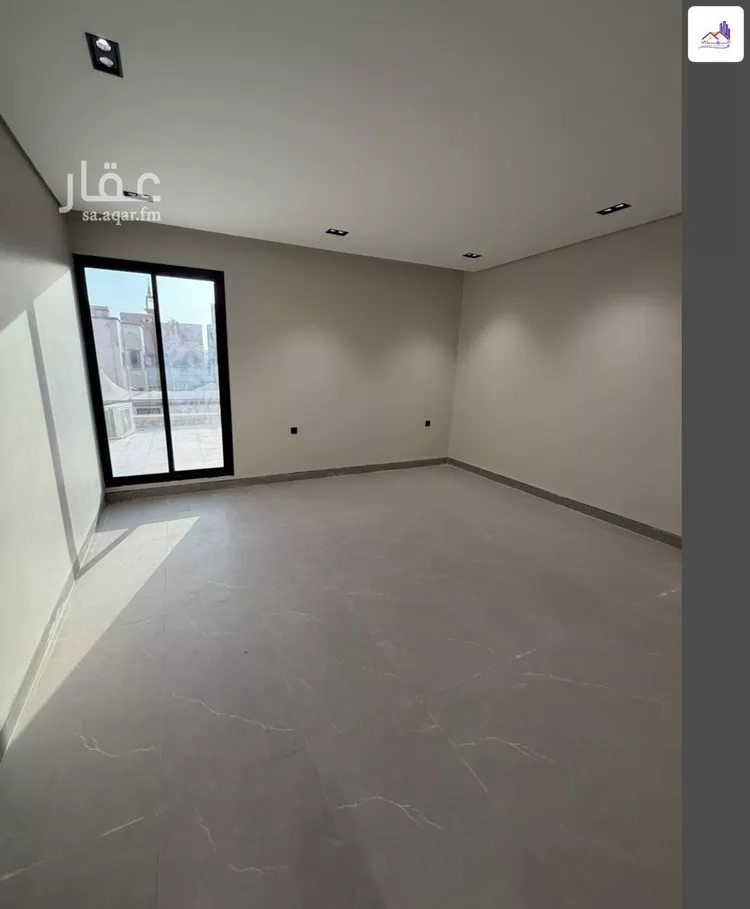 Floor for Sale in Riyadh Ishbiliyah 8