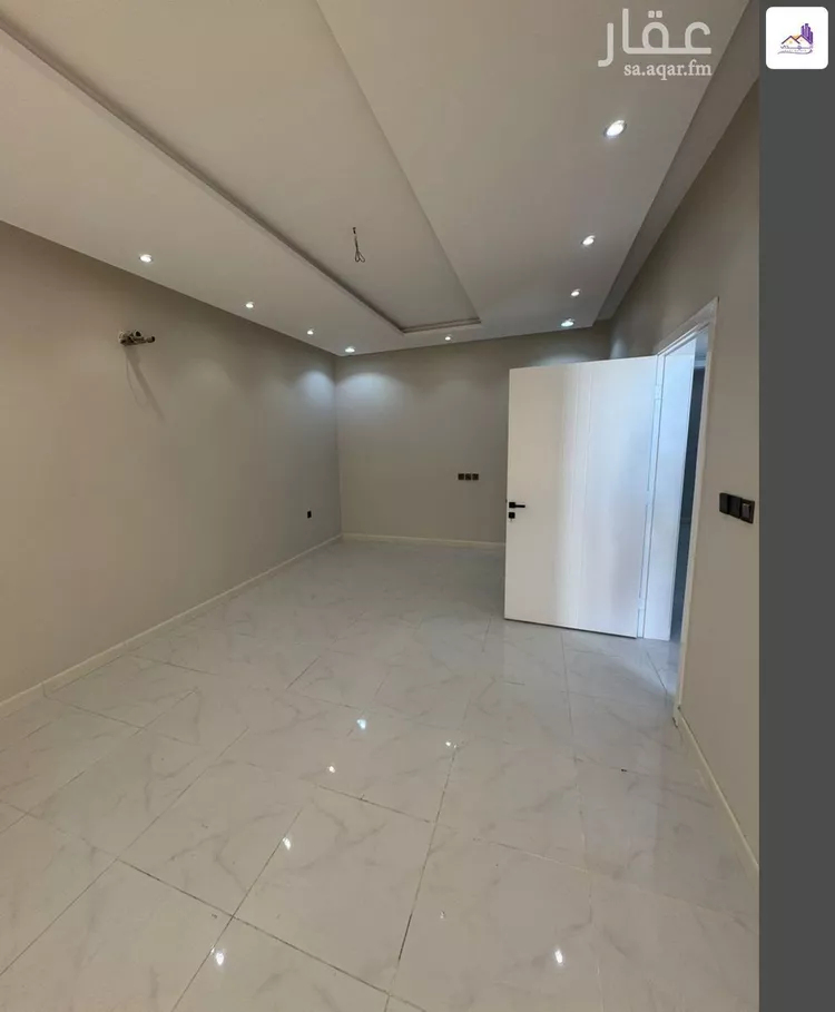 فيلا للبيع في شارع أحمد بن حمدان الأذرعي, حي الرحمانية, مدينة جدة, منطقة مكة المكرمة صورة 4