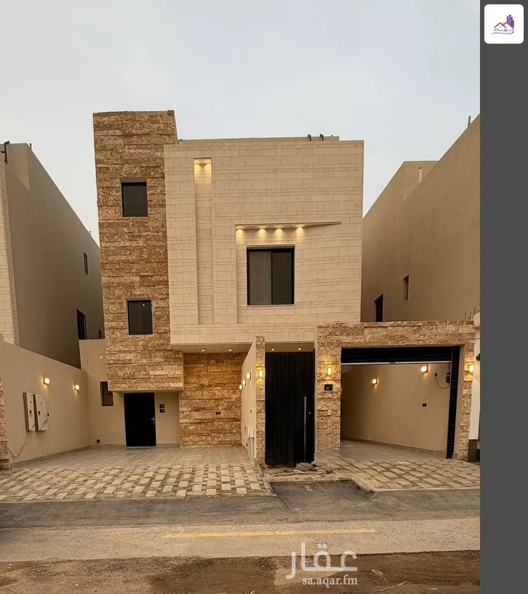 دور للبيع في شارع احمد بن عفيف, حي الجنادرية, مدينة الرياض, منطقة الرياض 1 صورة