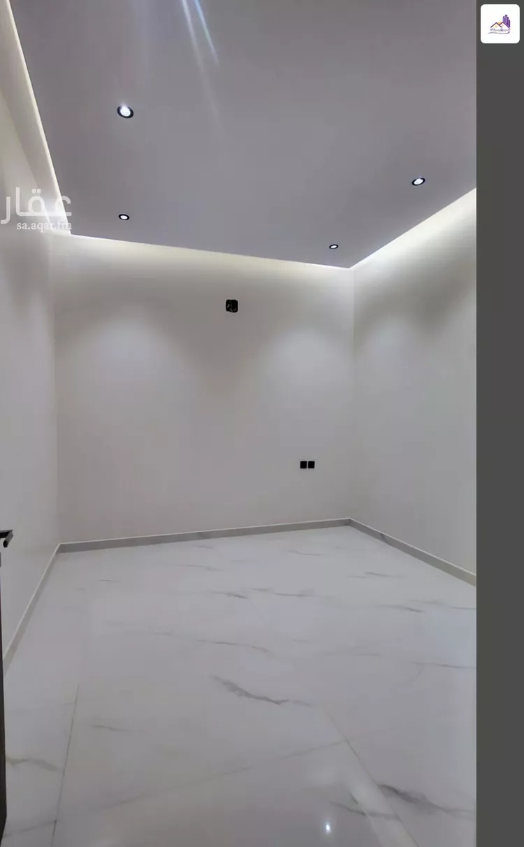 دور للبيع في شارع رقم 79, حي الندوة, مدينة الرياض, منطقة الرياض 11