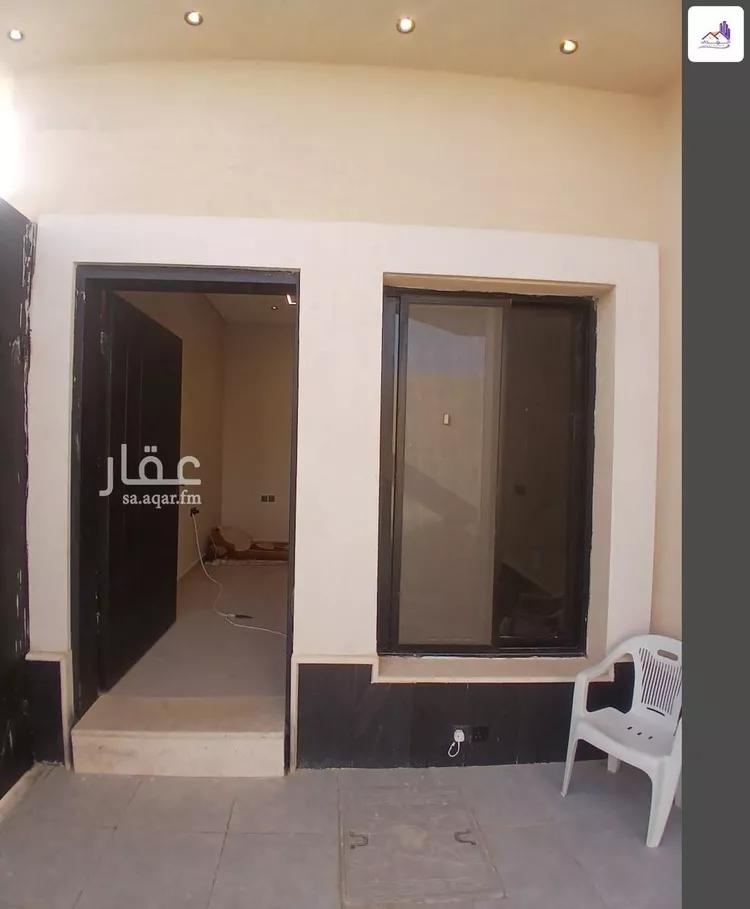 دور للبيع في شارع أحمد بن محمد المصري, حي النخبة, مدينة الرياض, منطقة الرياض 9