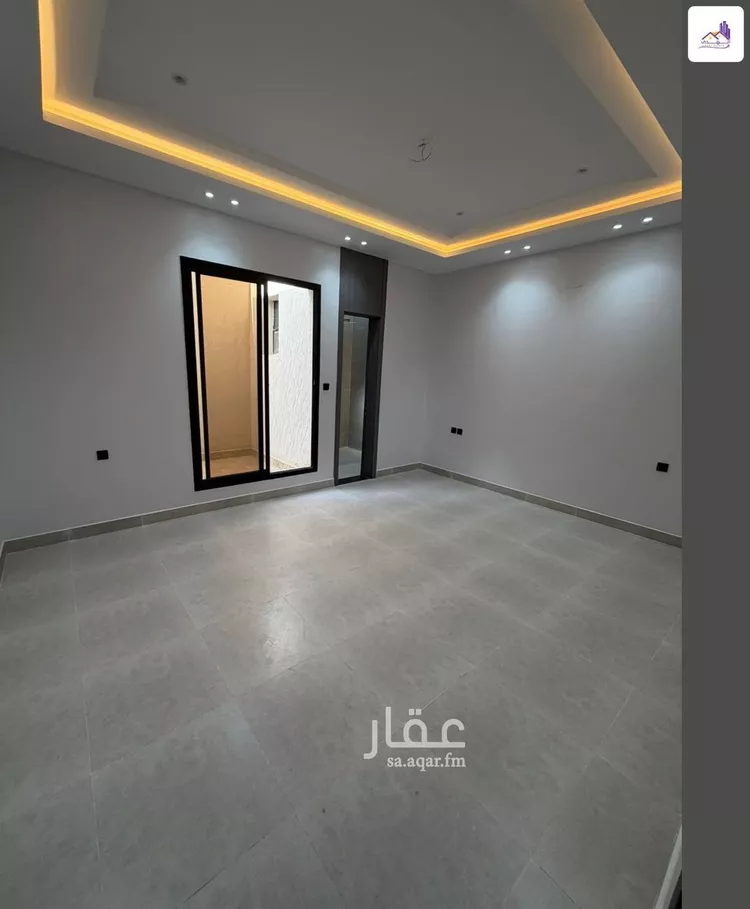 Floor for Sale in Riyadh Tuwaiq 11