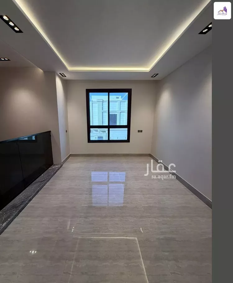 فيلا للبيع في شارع المعلاة 72, حي الرمال, مدينة الرياض, منطقة الرياض 6