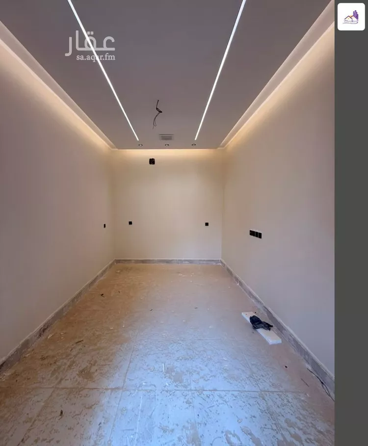 Floor for Sale in Riyadh Al Janadriyah 10