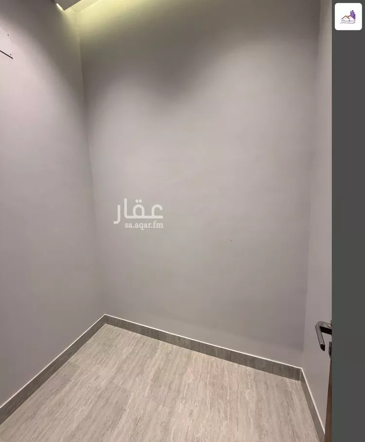دور للبيع في شارع الرمحية, حي الخليج, مدينة الرياض, منطقة الرياض 9