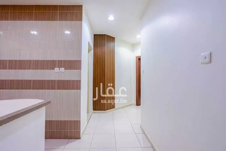 شقة للإيجار في شارع الامير ماجد الفرعي, حي العزيزية, مدينة جدة, منطقة مكة المكرمة صورة 3