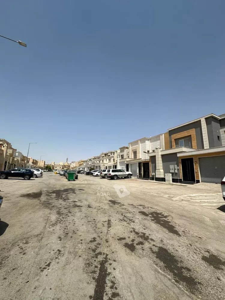 فيلا للبيع في شارع محمد بن يوسف الكشي, حي الرمال, مدينة الرياض, منطقة الرياض 5