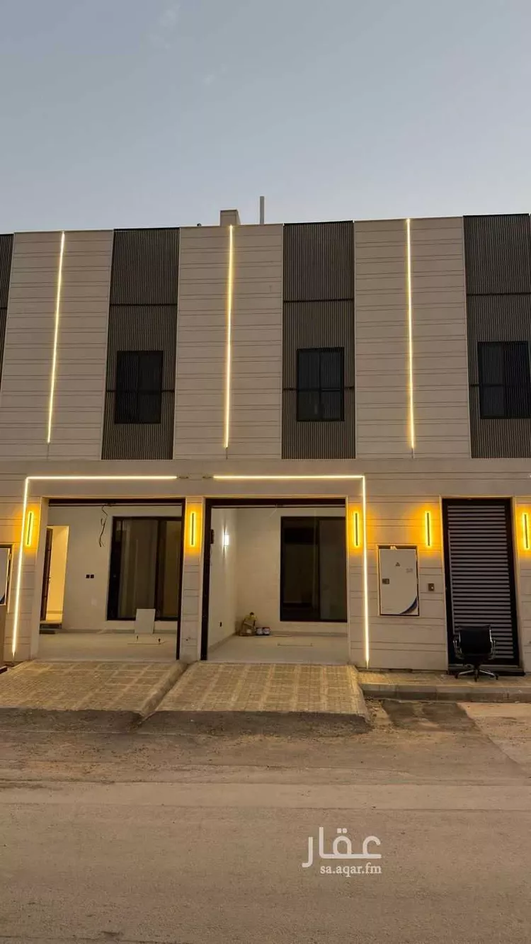 فيلا للبيع في شارع كلثوم القشيري, حي طويق, مدينة الرياض, منطقة الرياض 1 صورة