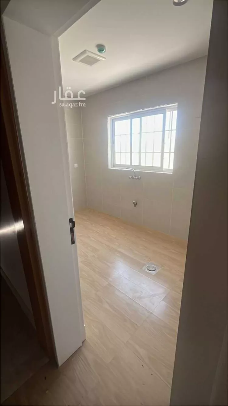 Building for Rent in Riyadh Tuwaiq 12