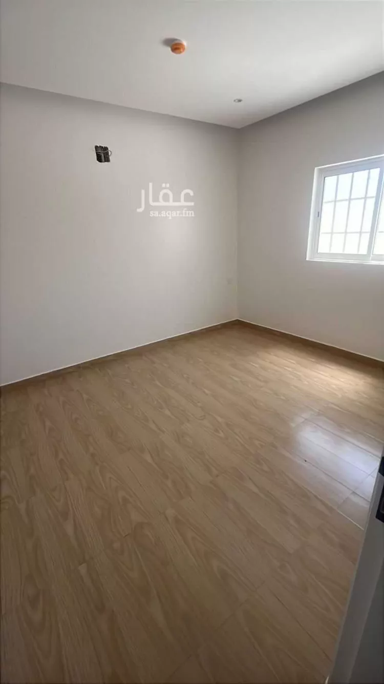 Building for Rent in Riyadh Tuwaiq 7