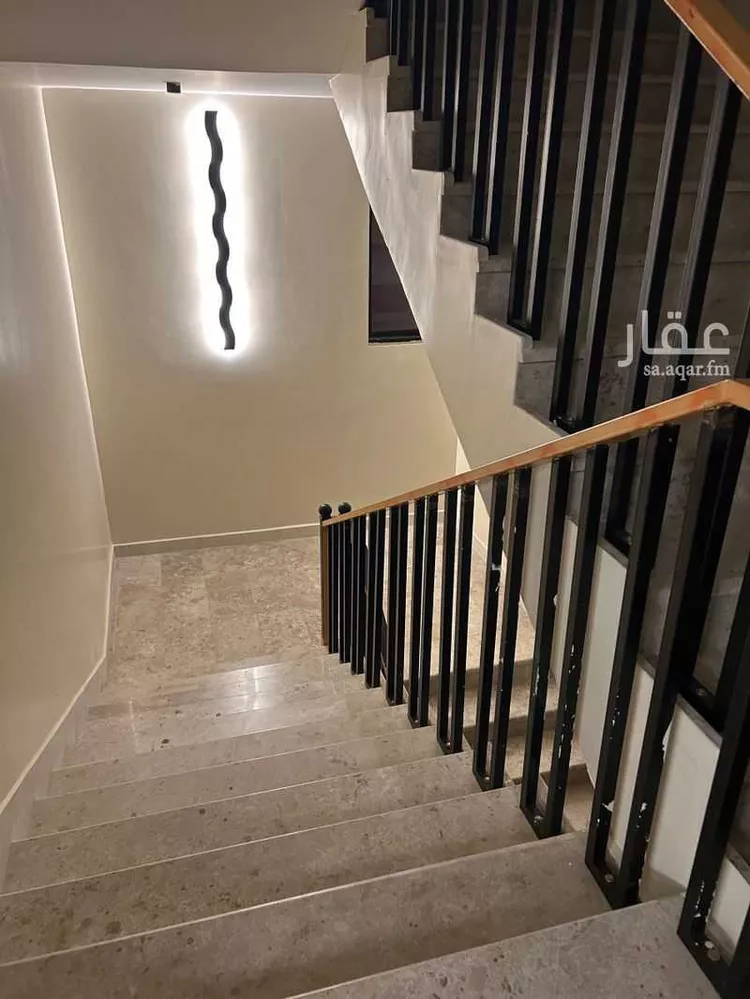 فيلا للبيع في شارع تفسير ابن مالك ، حي الحلقة الغربية ، الطائف ، الطائف صورة 2