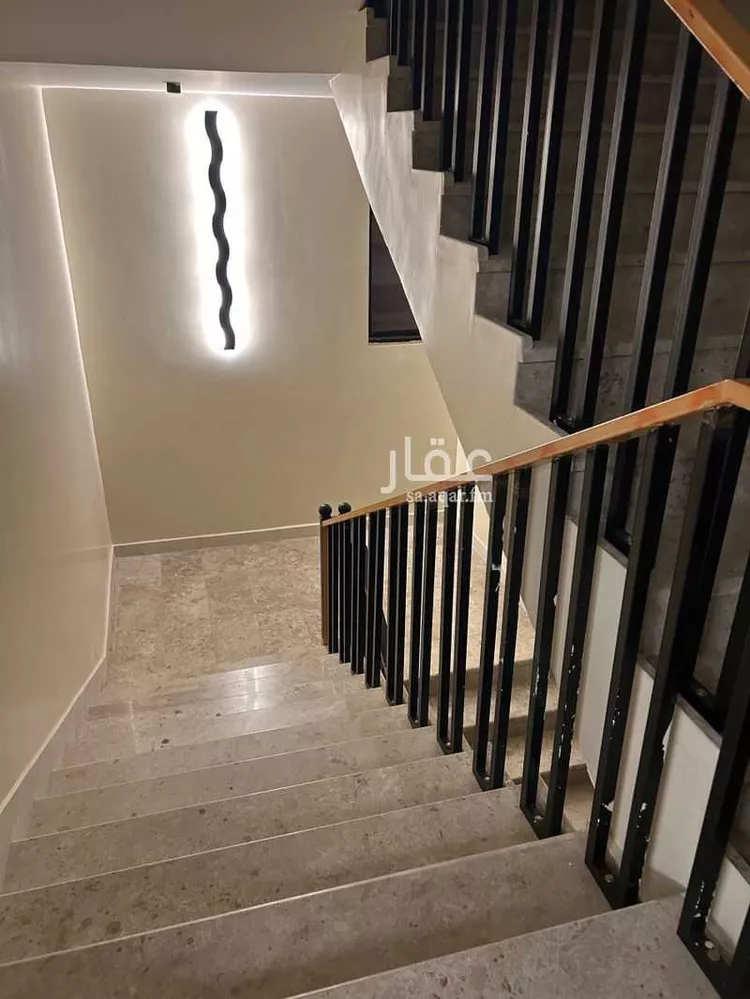 عمارة للبيع في شارع تفسير ابن مالك ، حي الحلقة الغربية ، الطائف ، الطائف 1 صورة