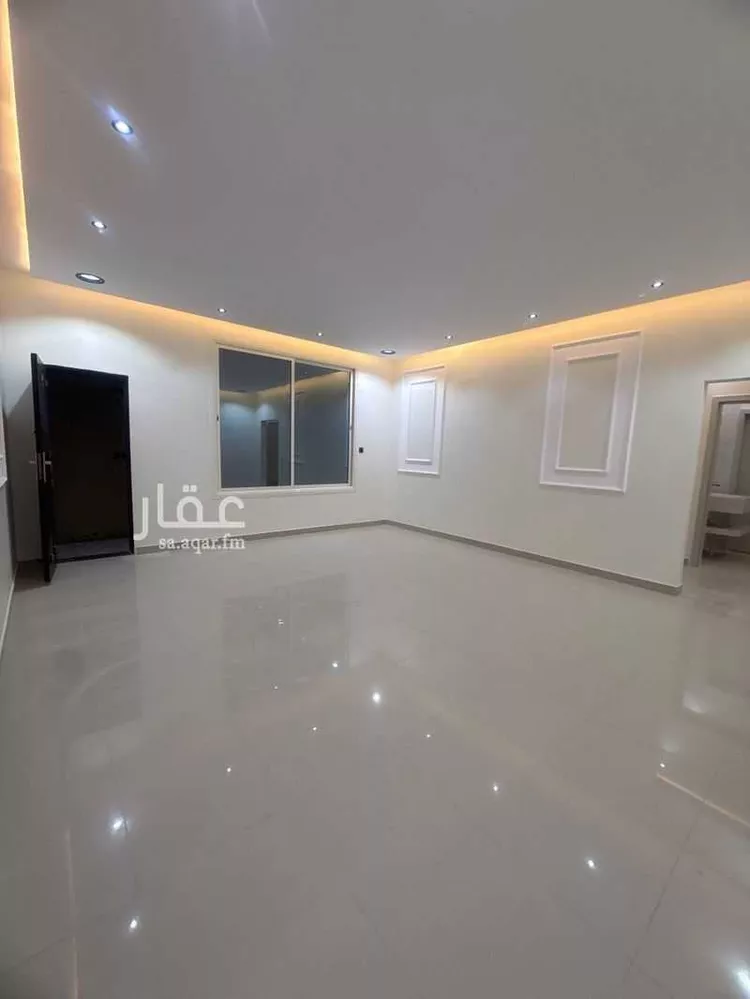 دور للبيع في شارع الجباني, حي الدار البيضاء, مدينة الرياض, منطقة الرياض صورة 4