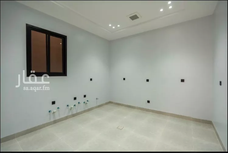 دور للبيع في شارع القتاد, حي طويق, مدينة الرياض, منطقة الرياض 7