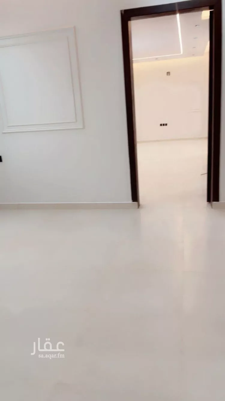 فيلا للبيع في شارع رقم 42, حي الندوة, مدينة الرياض, منطقة الرياض صورة 3