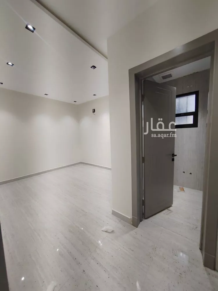 فيلا للبيع في شارع الثريا, حي طويق, مدينة الرياض, منطقة الرياض صورة 4