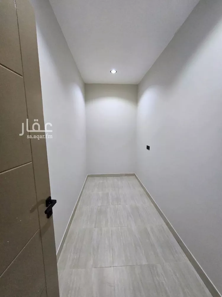 شقة للبيع في شارع ابي منصور المؤدب, حي شمال التضامن, مدينة خميس مشيط, منطقة عسير 9