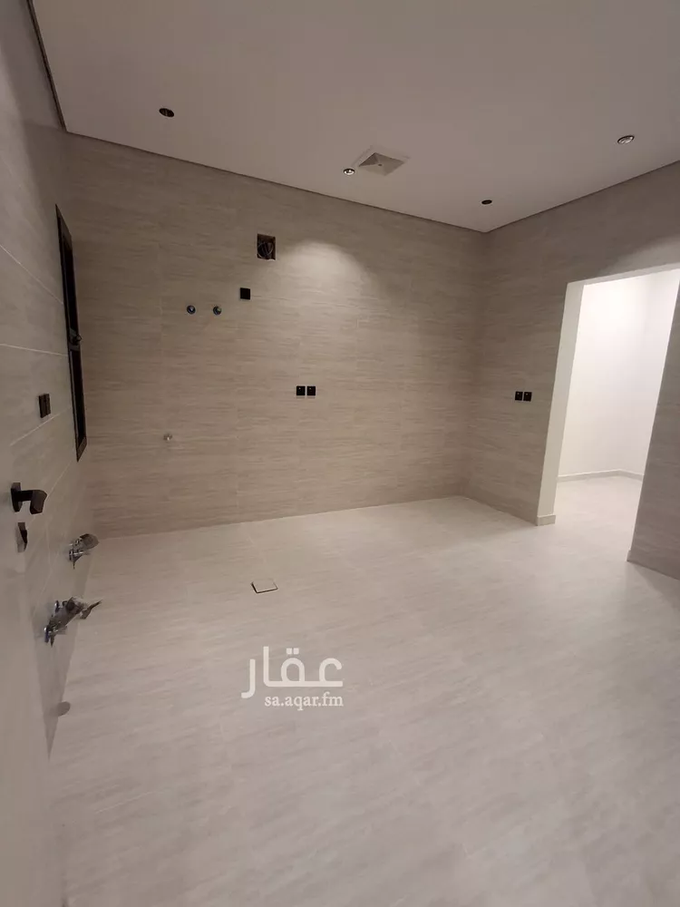 شقة للبيع في شارع أبي الحسن المجاشعي, حي السويس 1, مدينة جازان, منطقة جازان