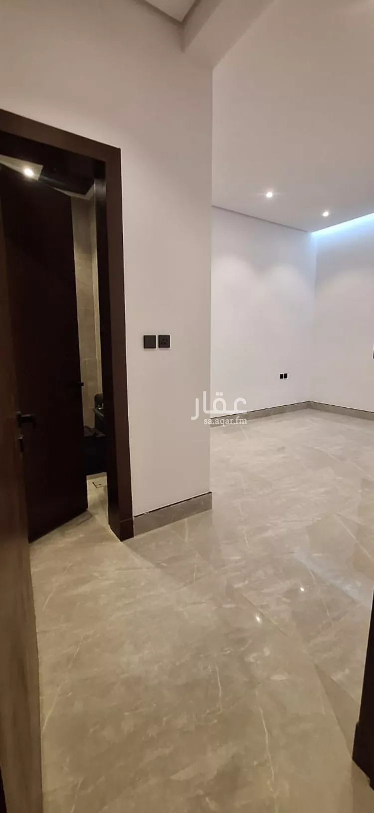 شقة للبيع في شارع حسن سعيد المخرج, حي المعيزيلة, مدينة الرياض, منطقة الرياض صورة 5