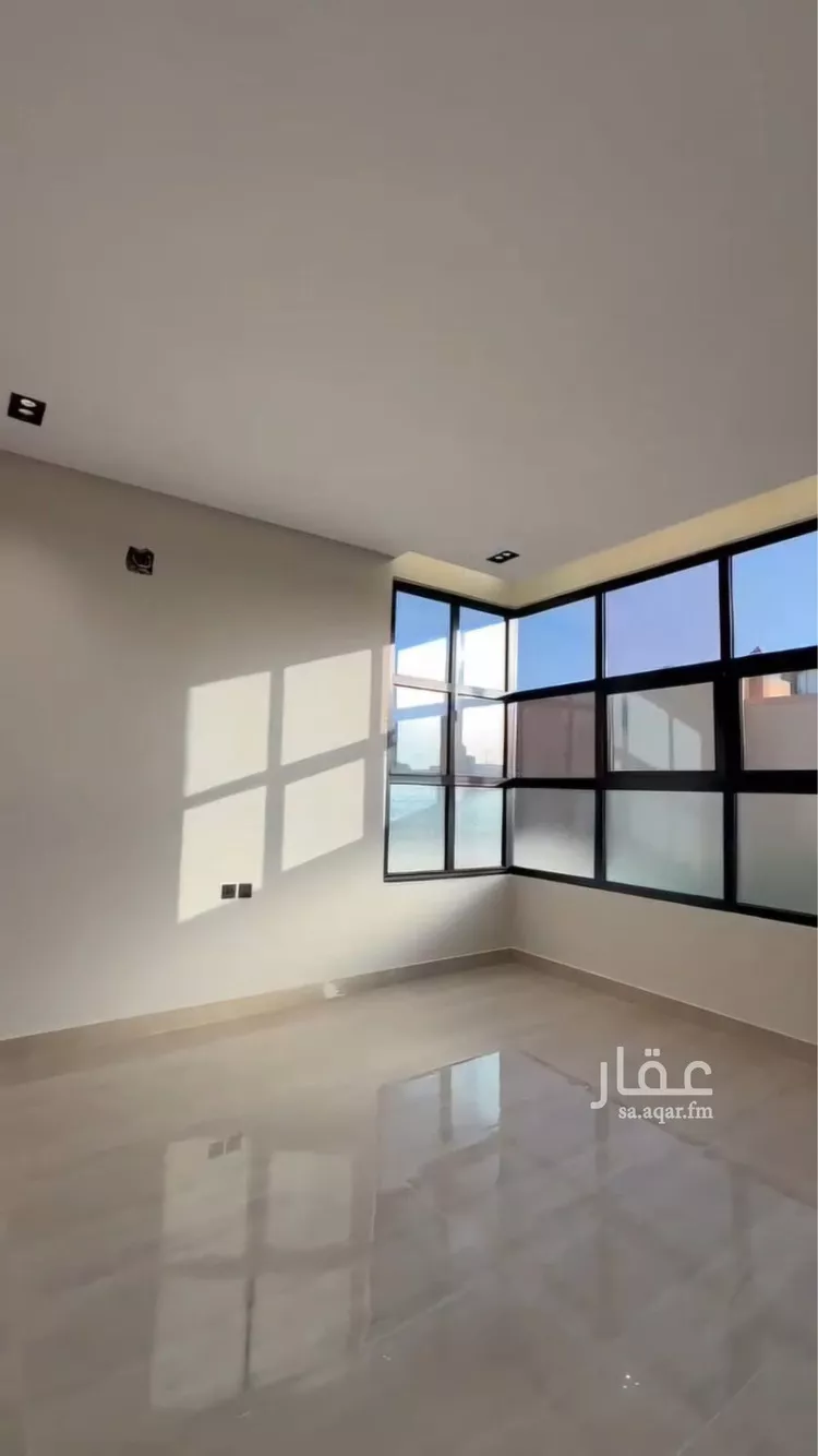 فيلا للبيع في شارع المدارات, حي طويق, مدينة الرياض, منطقة الرياض صورة 5