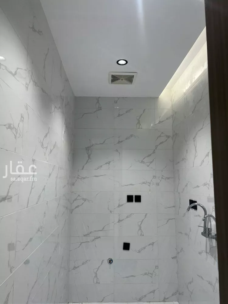 Villa for Sale in Ahad al Masarihah Abu Hajar