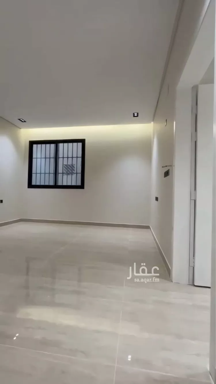 فيلا للبيع في شارع الكوادر, حي طويق, مدينة الرياض, منطقة الرياض 7