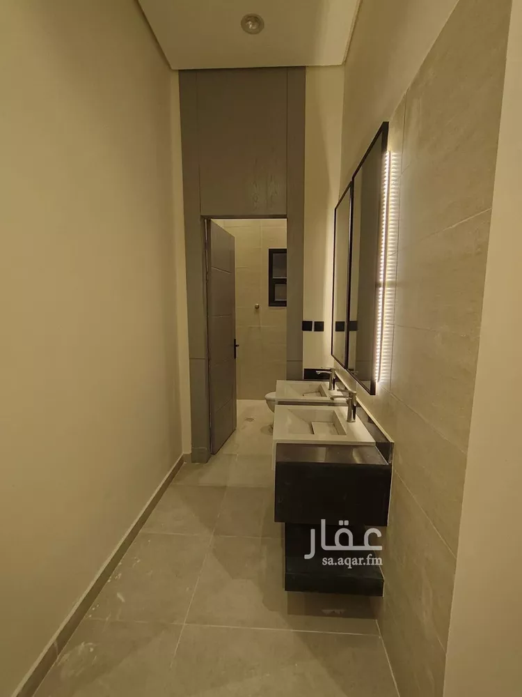 دور للبيع في شارع رقم 152, حي الجنادرية, مدينة الرياض, منطقة الرياض صورة 5