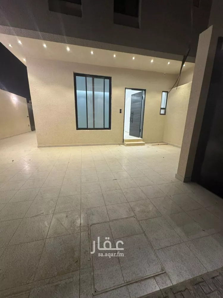 Floor for Sale in Riyadh Dirab صورة 3