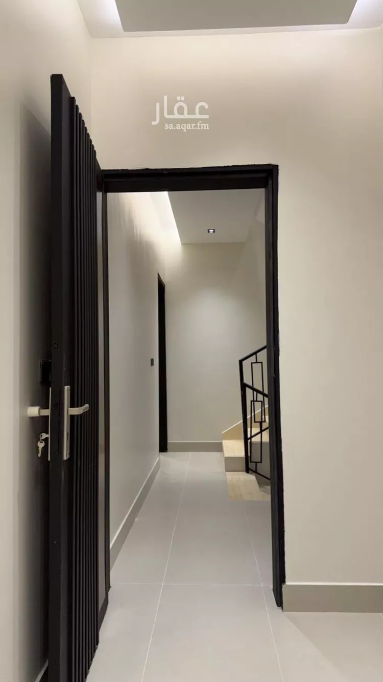 Floor for Sale in Riyadh Al Janadriyah صورة 2