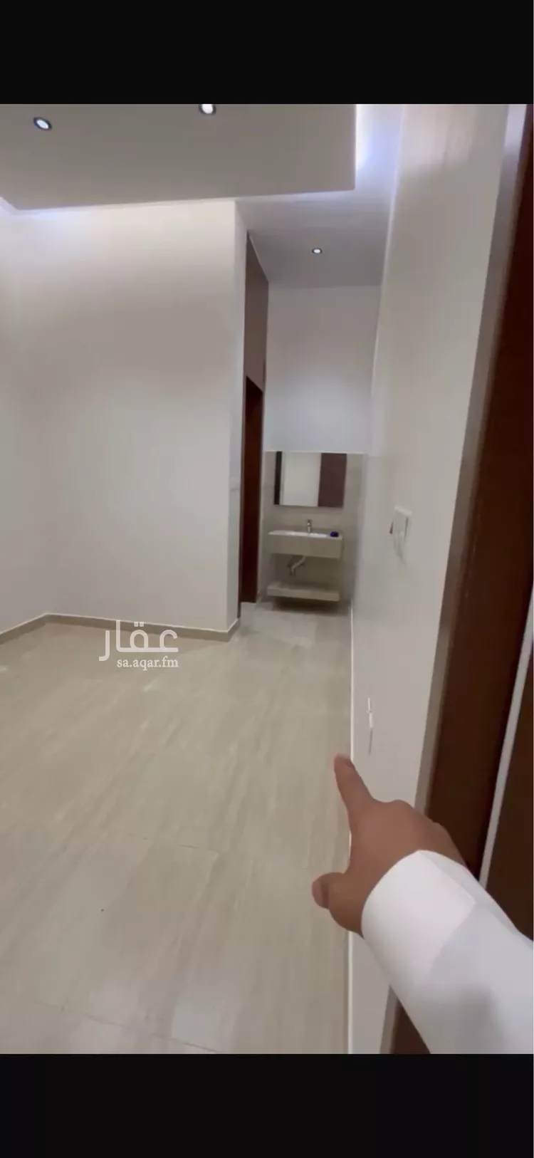 دور للبيع في شارع أبي الحسن بن الجوزي, حي عكاظ, مدينة الرياض, منطقة الرياض صورة 2