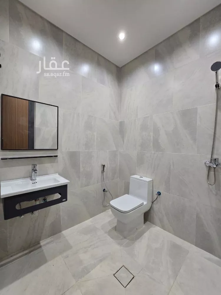شقة للبيع في شارع زبيد السلمي رضي الله عنه, حي الشرائع, مدينة مكة المكرمة, منطقة مكة المكرمة 8