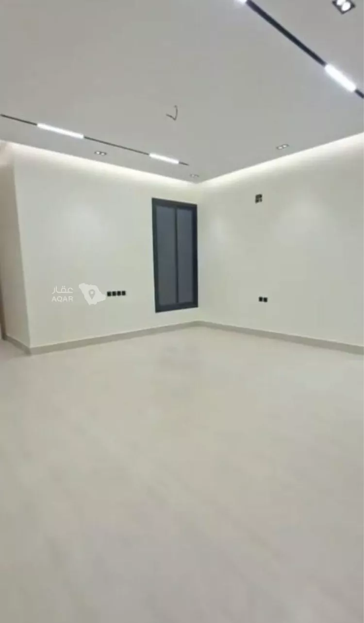 Floor for Sale in Riyadh Al Janadriyah 5