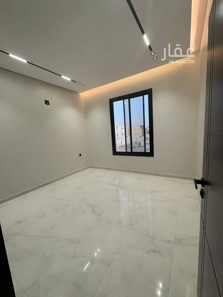 Floor for Sale in Riyadh Al Janadriyah